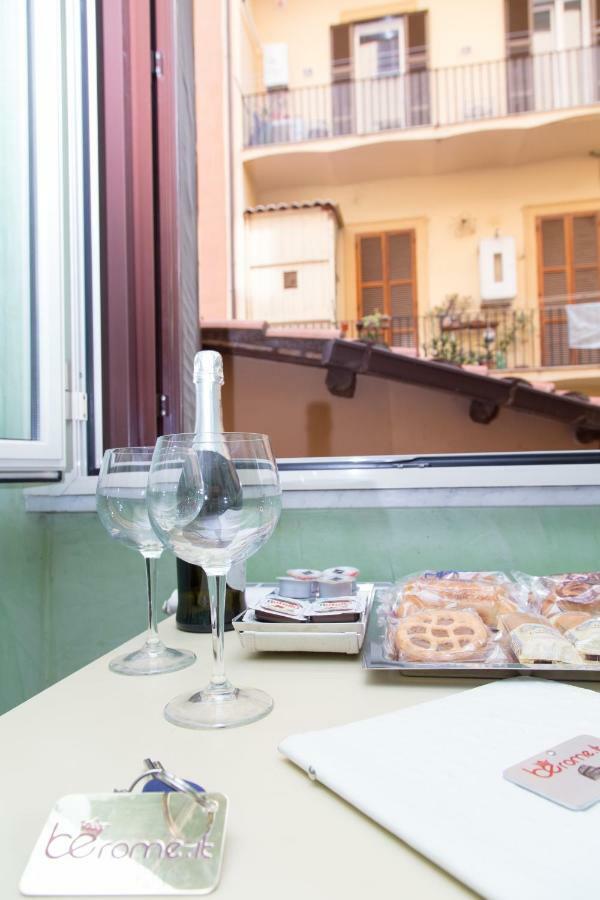 Domusamor Colosseo Alojamento de Acomodação e Pequeno-almoço 2*